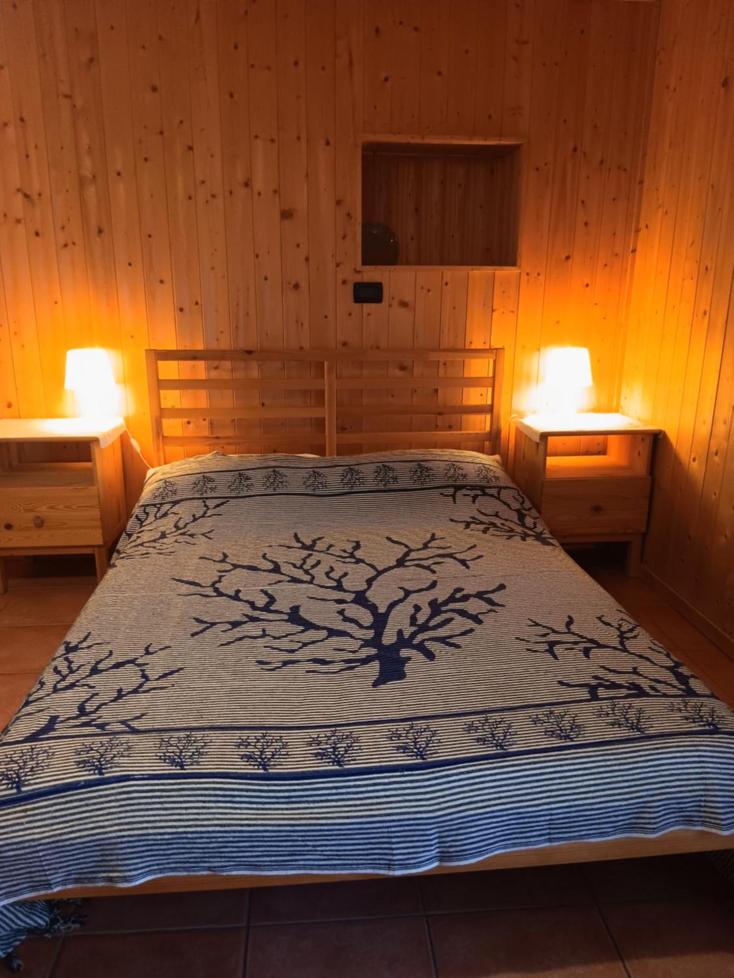 Bed and Breakfast La Casa Antica à Pont-Saint-Martin Extérieur photo