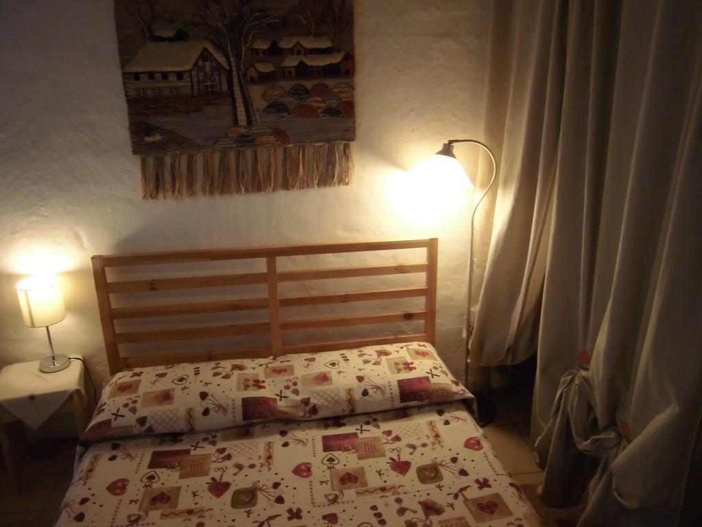 Bed and Breakfast La Casa Antica à Pont-Saint-Martin Extérieur photo